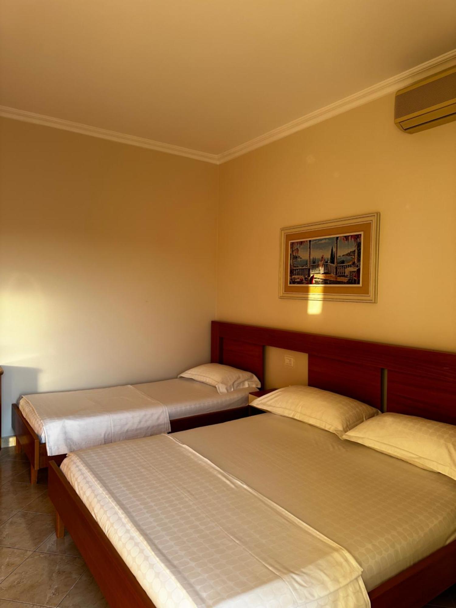 Ami Apartament วญอเรอ ภายนอก รูปภาพ